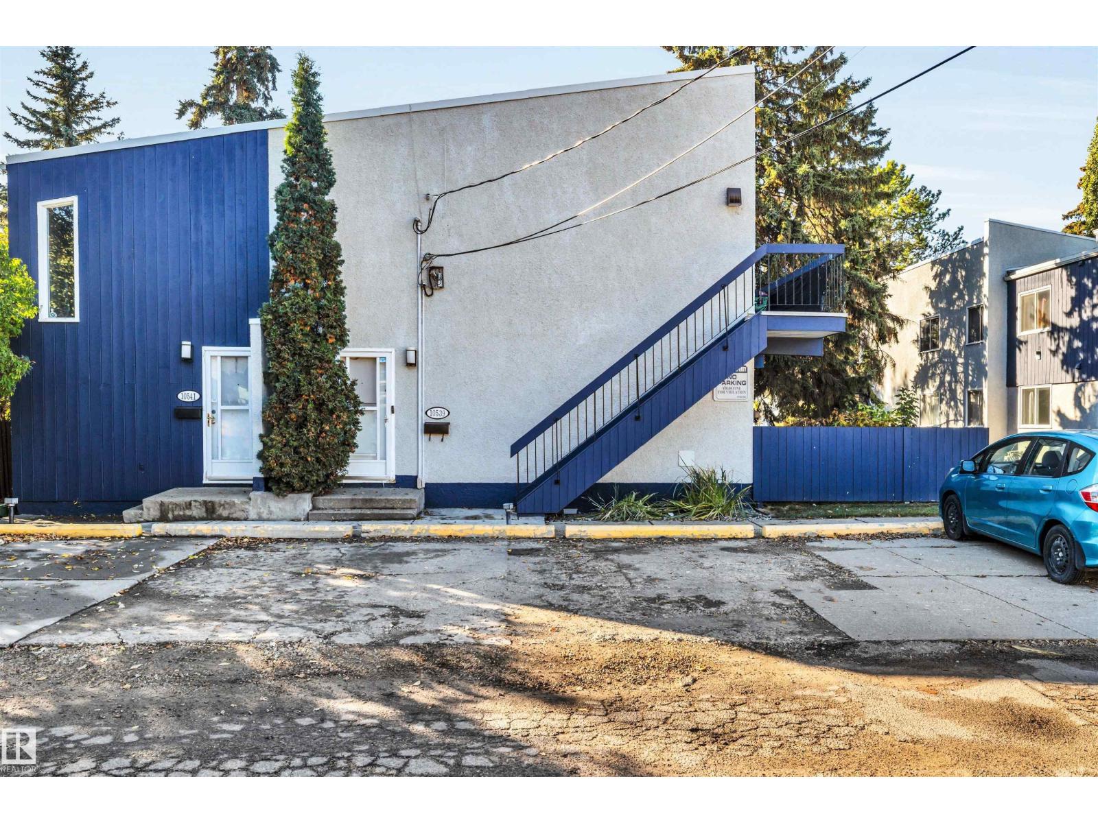 10539 84 ST NW - 2