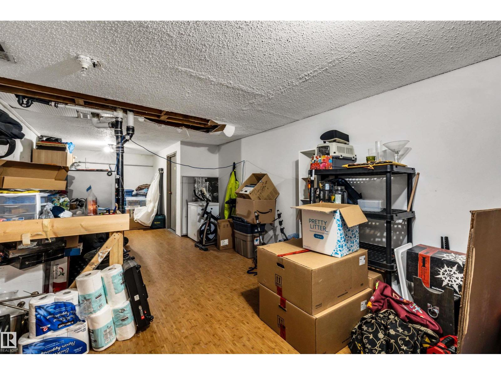10539 84 ST NW - 30