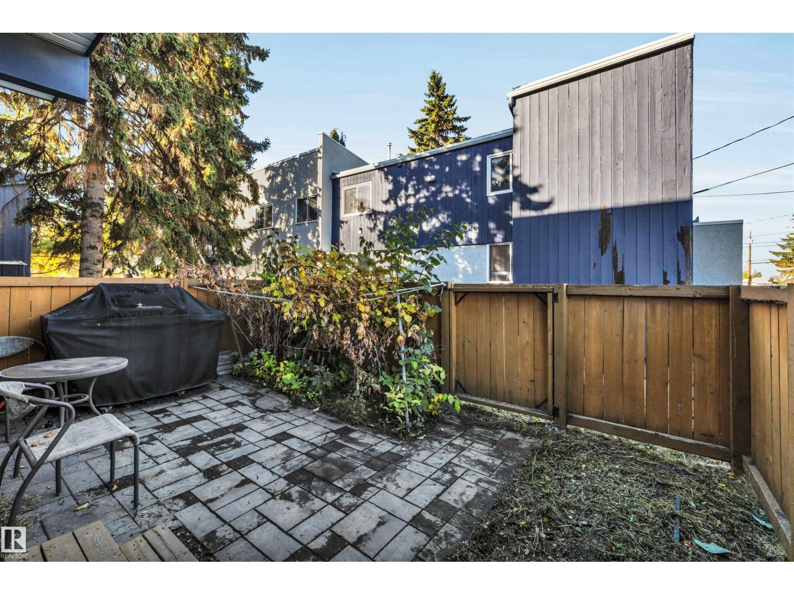 10539 84 ST NW - 34