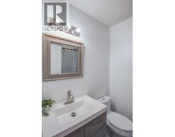 184 Erin Croft Crescent SE - photo 13