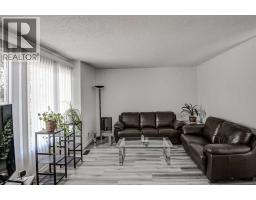 184 Erin Croft Crescent SE - photo 4