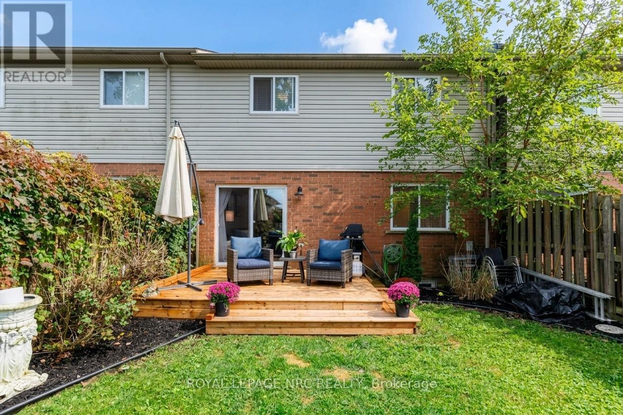 399 AUTUMN CRESCENT - 42