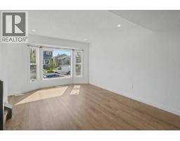 58 Taraglen Road NE - photo 10
