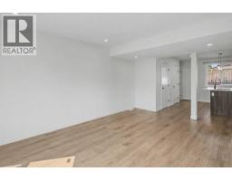 58 Taraglen Road NE - photo 11