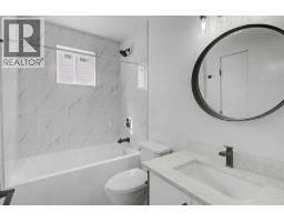 58 Taraglen Road NE - photo 22