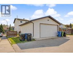 58 Taraglen Road NE - photo 37