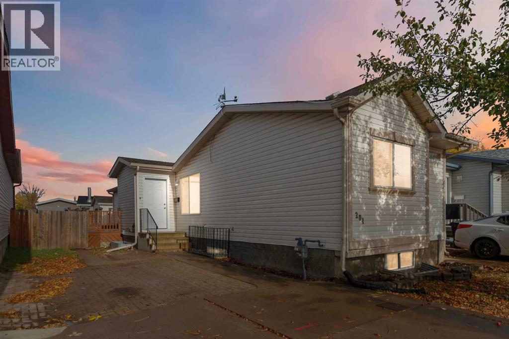 201 Black Bear Crescent - 2