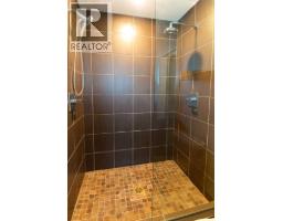 361 Capri Avenue NW - photo 28