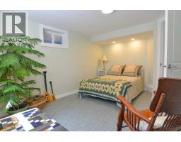 361 Capri Avenue NW - photo 35