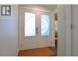 361 Capri Avenue NW - photo 5