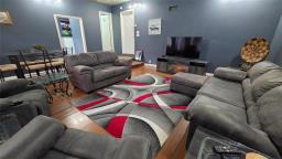 302 Oak Avenue, Winnipeg Beach, MB R0C3G0 Photo 9