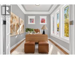 83 Discovery Ridge Boulevard SW - photo 10