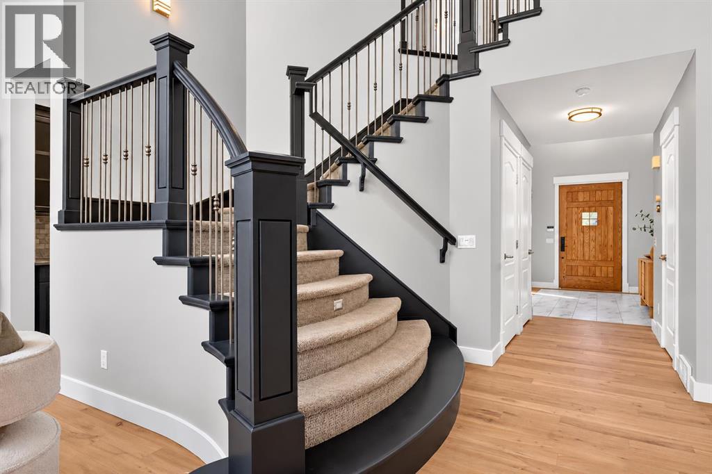 83 Discovery Ridge Boulevard SW - Image 14