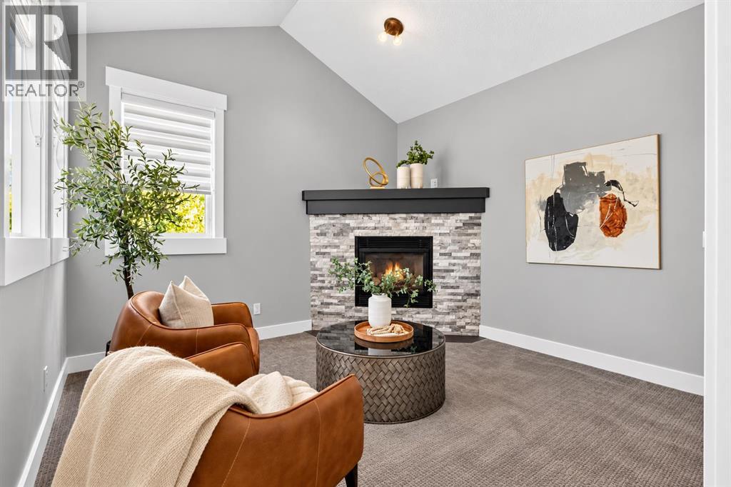 83 Discovery Ridge Boulevard SW - Image 39