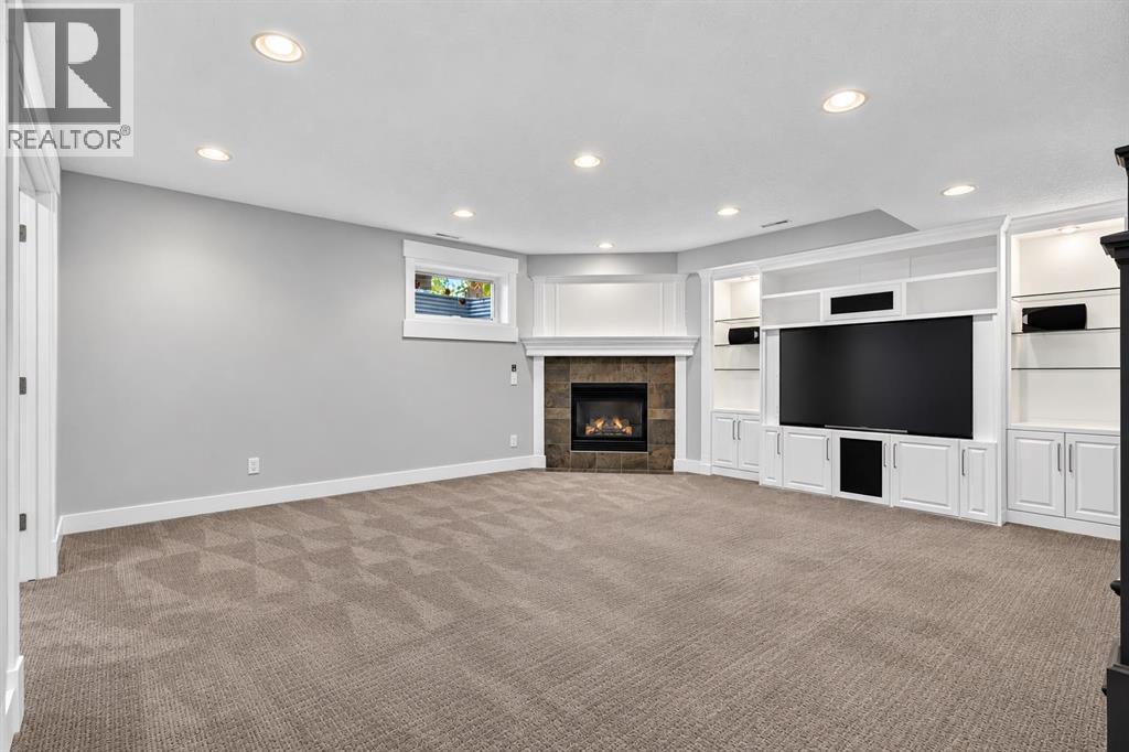 83 Discovery Ridge Boulevard SW - Image 45