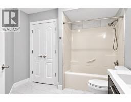83 Discovery Ridge Boulevard SW - photo 35