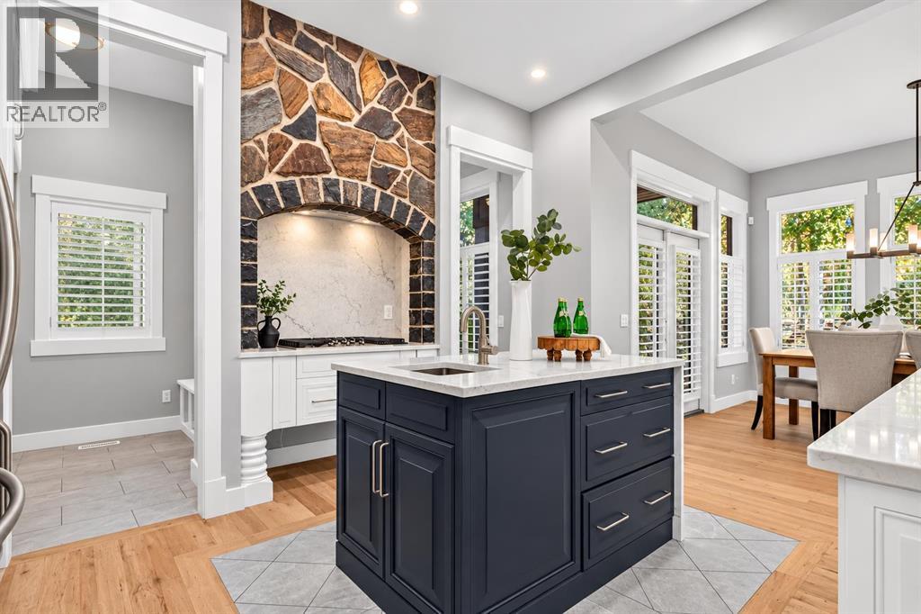 83 Discovery Ridge Boulevard SW - Image 25
