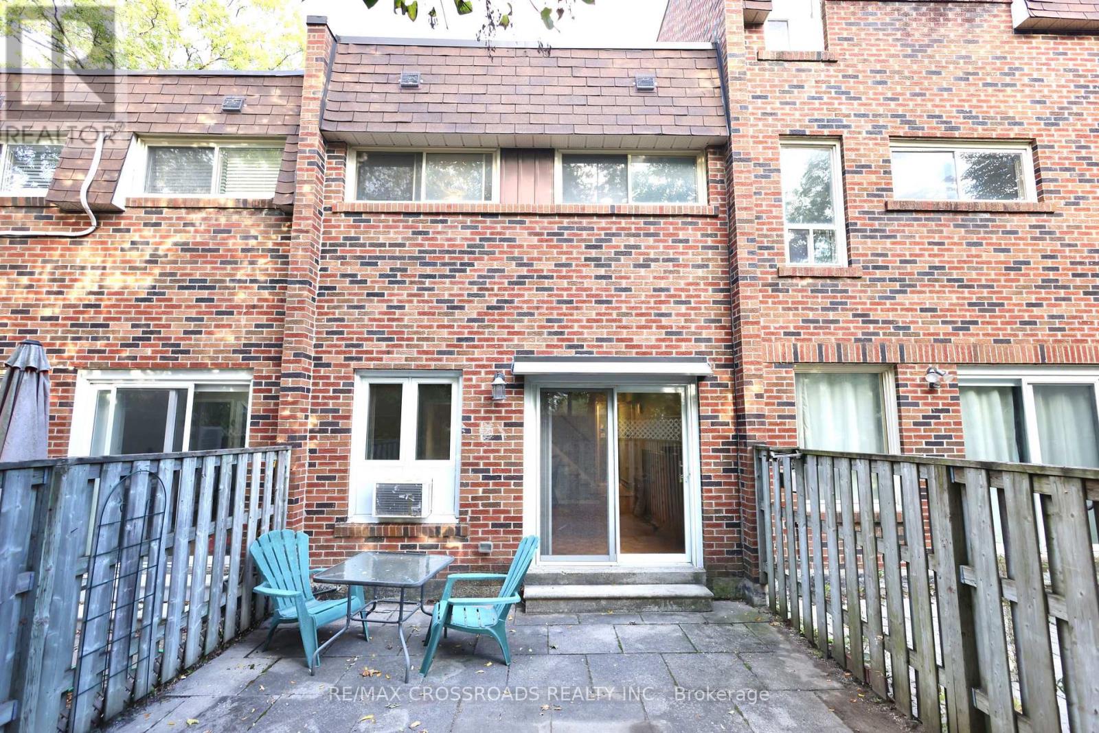 118 WALES AVENUE - 25
