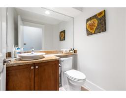 15497 37a Avenue, Surrey, BC V3Z0H6 Photo 16