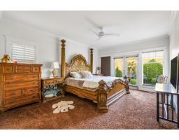 15497 37a Avenue, Surrey, BC V3Z0H6 Photo 17