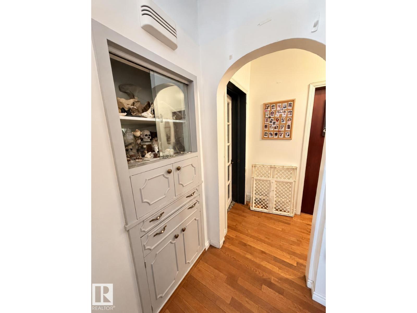 12026 77 ST NW - 7