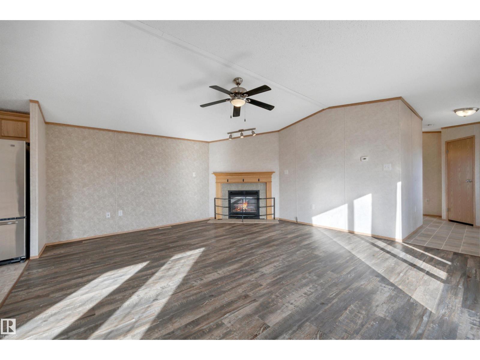 48138 RGE RD 244 - 10