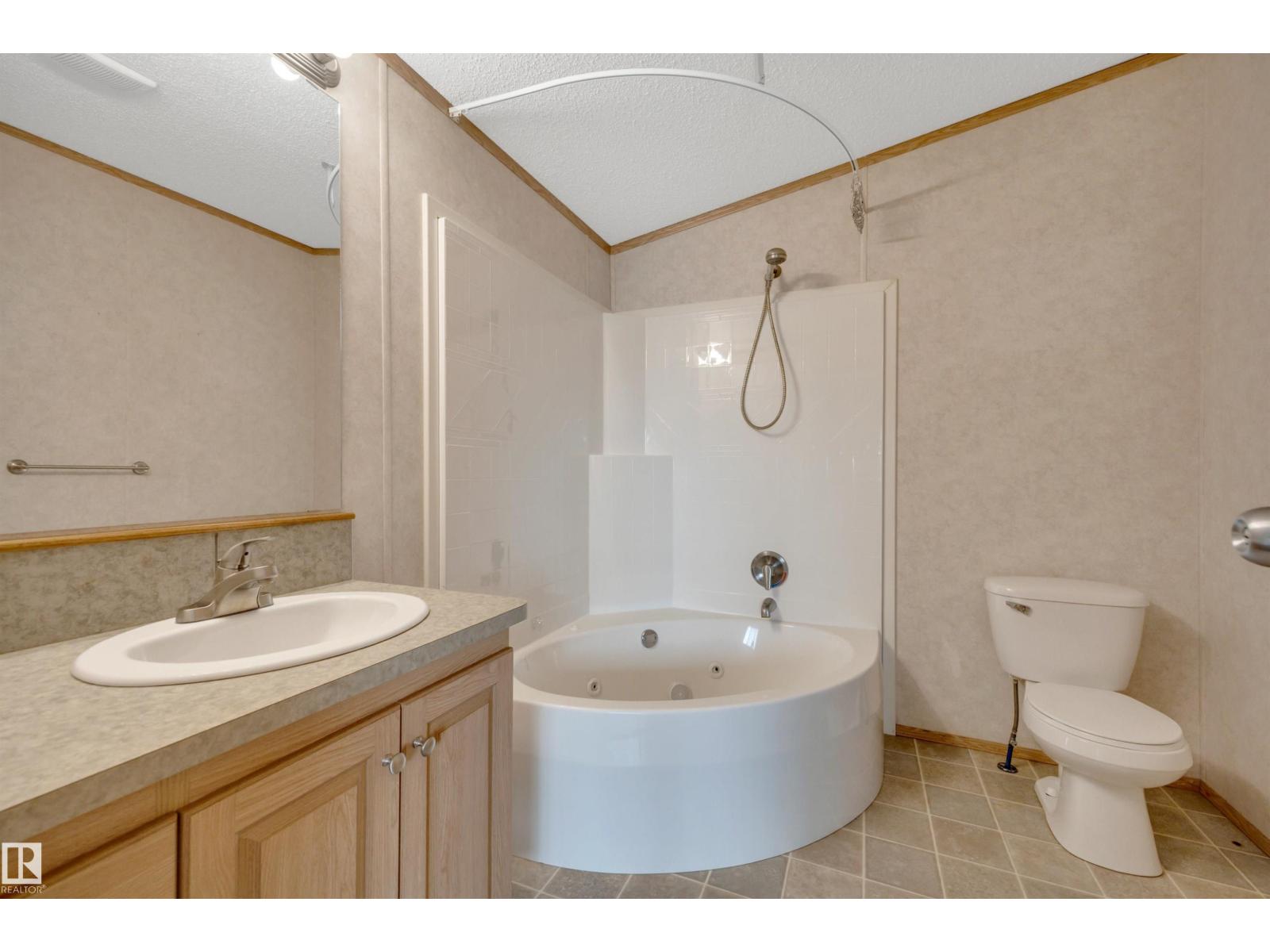 48138 RGE RD 244 - 27
