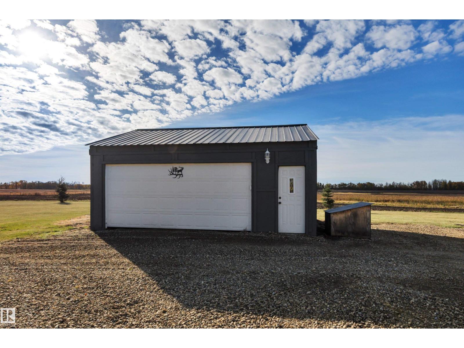 48138 RGE RD 244 - 47