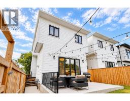 1906 43 Avenue SW - photo 30