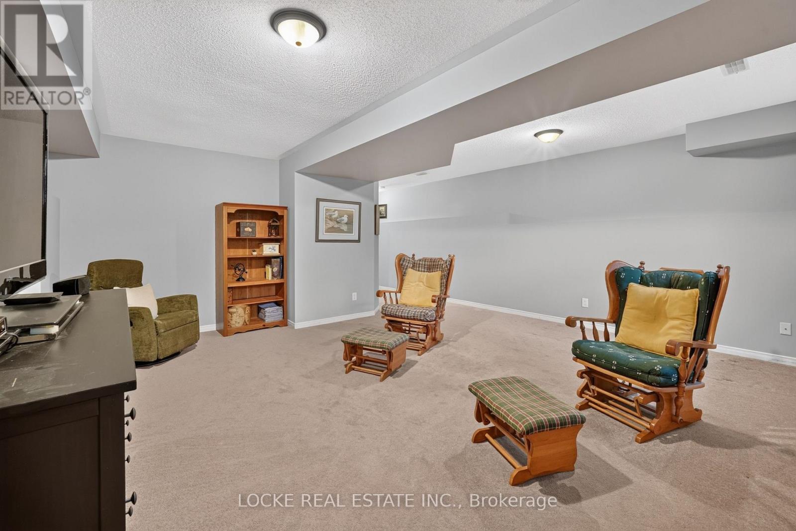125 PARKROSE PRIVATE - Image 38
