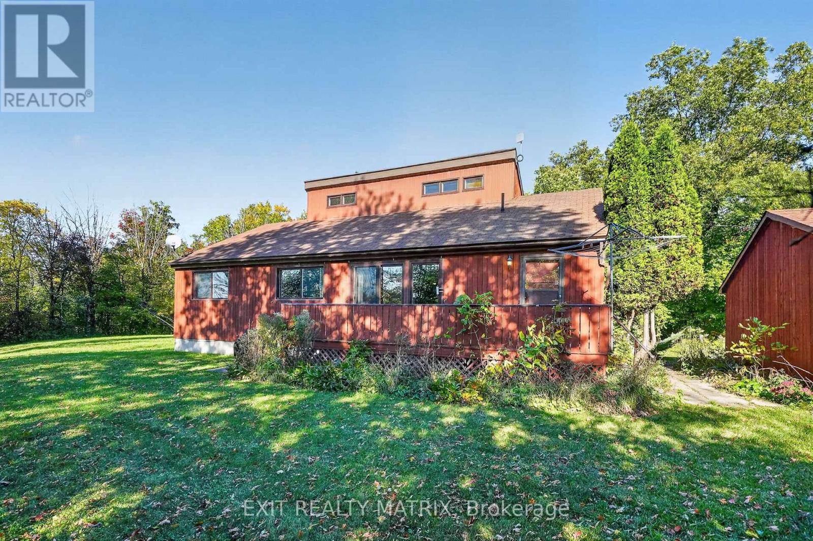 279 FELTON CRESCENT - 2
