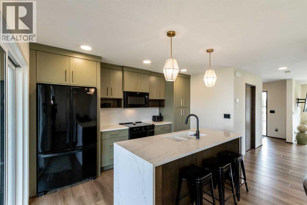 Listing photo – 5 Springfield Boulevard, Sylvan Lake