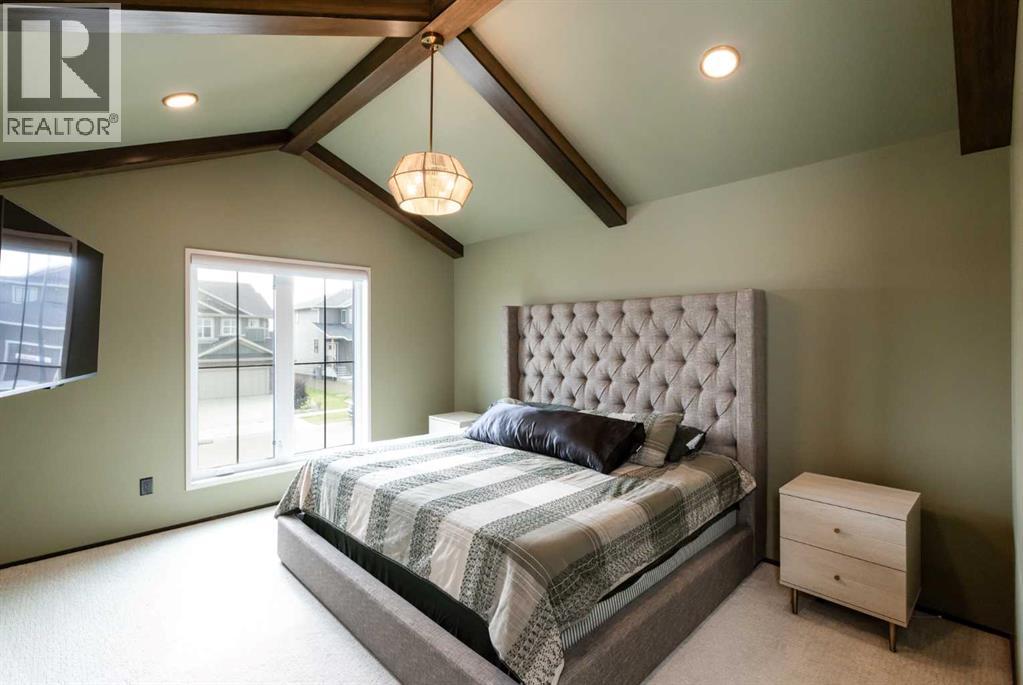Listing photo – 5 Springfield Boulevard, Sylvan Lake