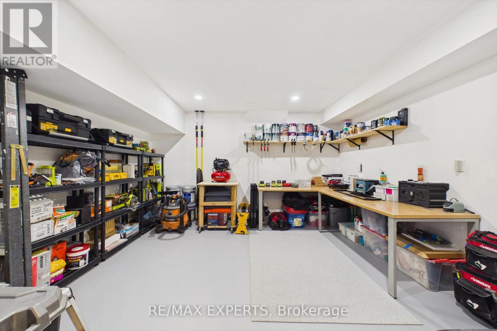 1072 Xavier Street — photo 33