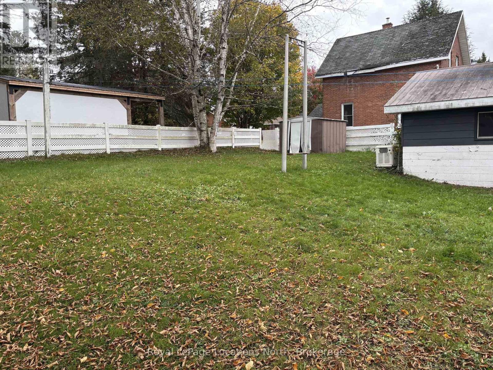 272 YONGE STREET - 41