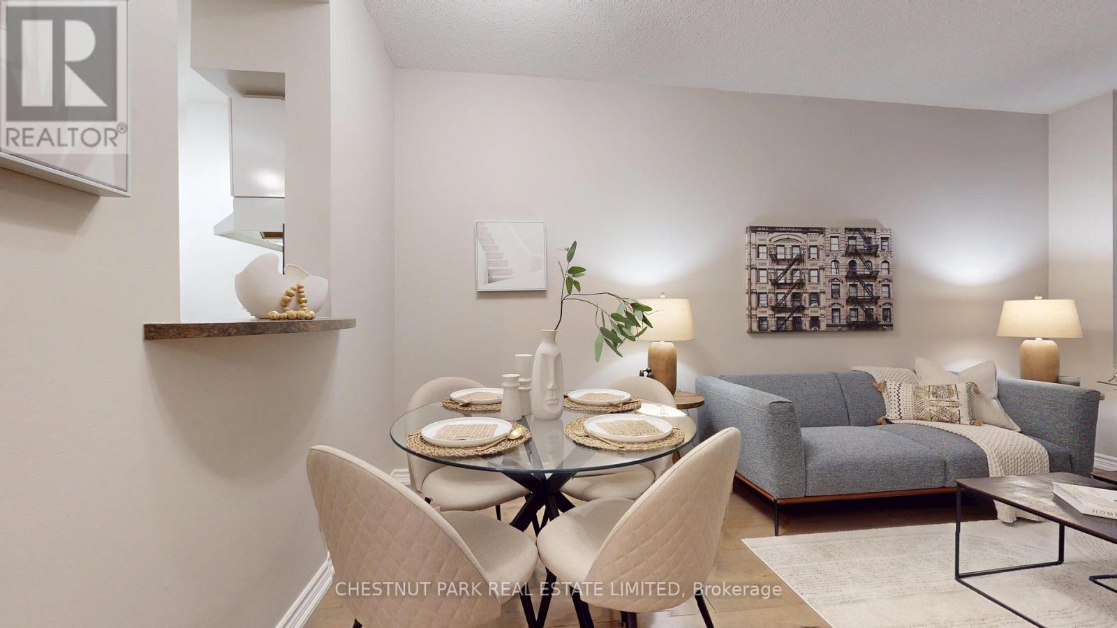 39 Jarvis St Street — photo 10