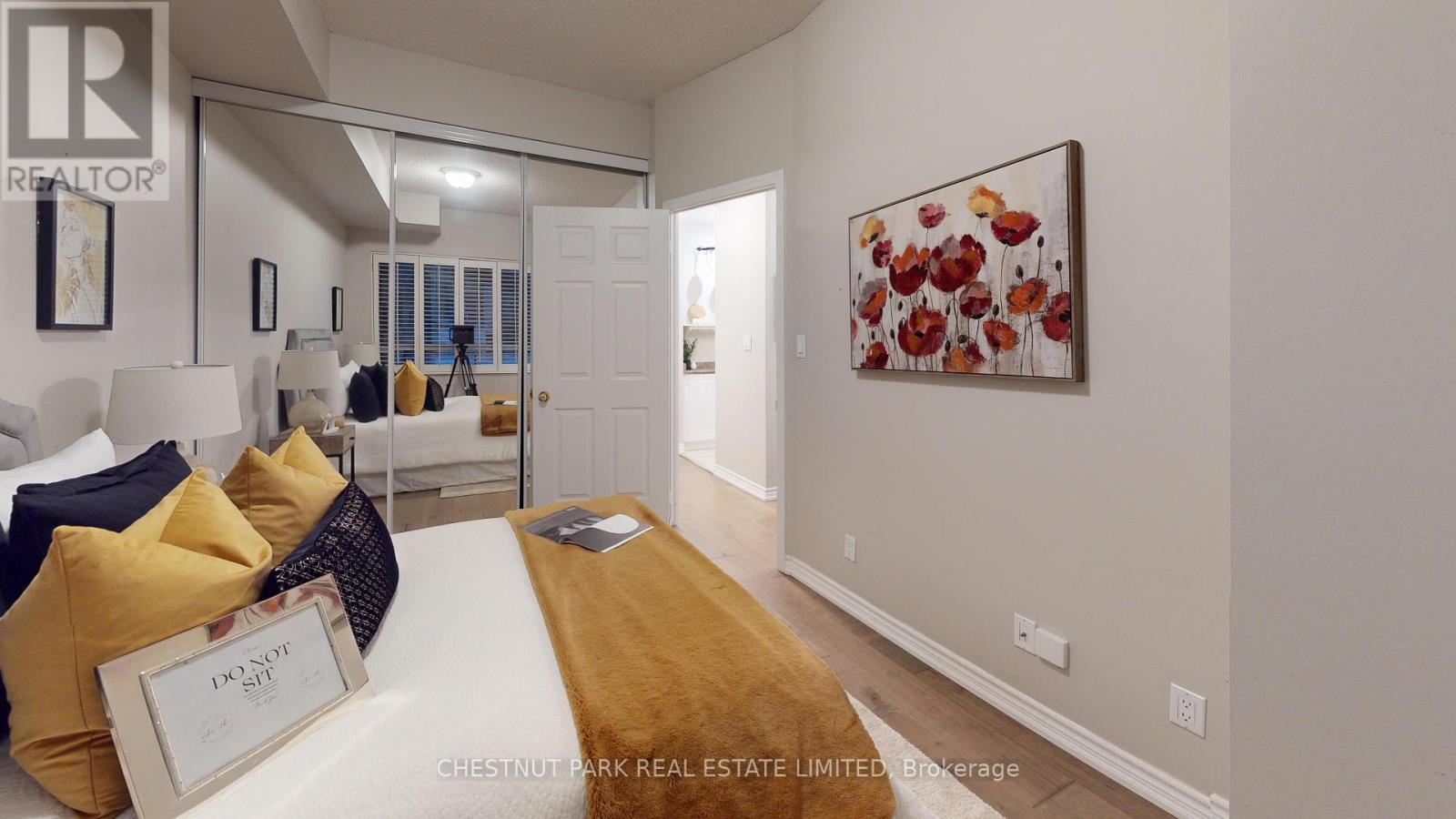 39 Jarvis St Street — photo 18