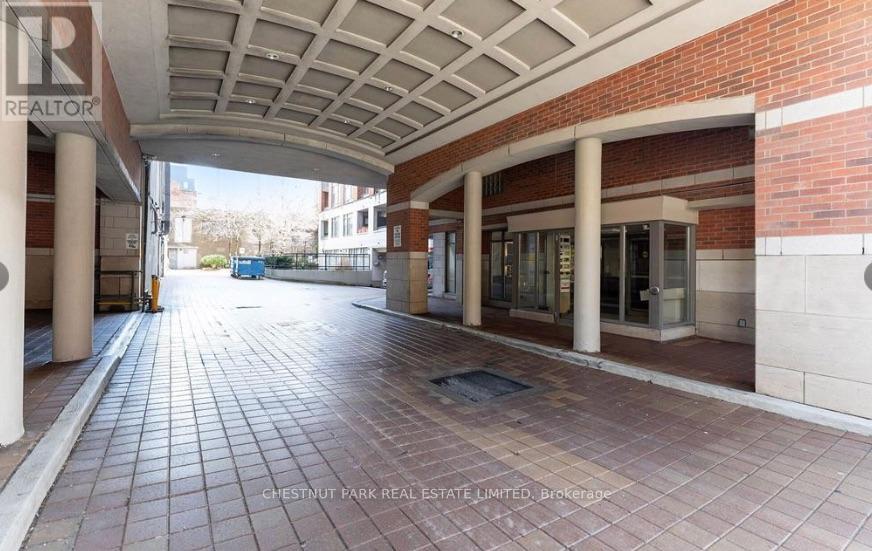 39 Jarvis St Street — photo 32