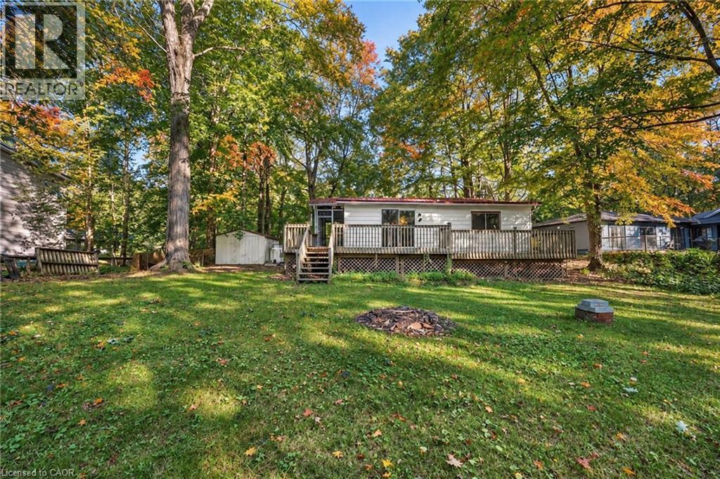 7465 EAST RIVER Road - Image 34
