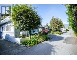 227 Tomahawk Avenue, West Vancouver, BC V7P1C4 Photo 19
