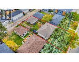 3132 45 Street SW - photo 13