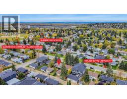 3132 45 Street SW - photo 22