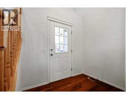 44 Rocky Ridge Close NW - photo 2