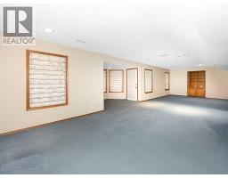 44 Straddock Crescent SW - photo 30