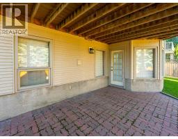 44 Straddock Crescent SW - photo 35