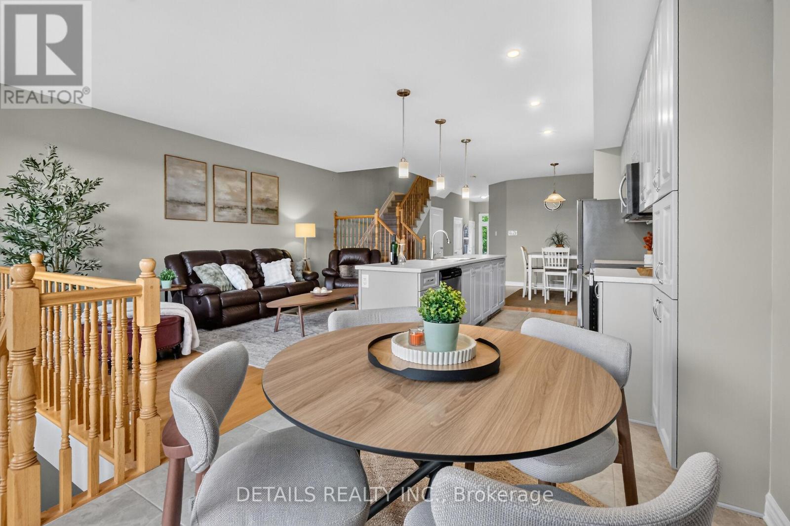744 DEARBORN PRIVATE - 14