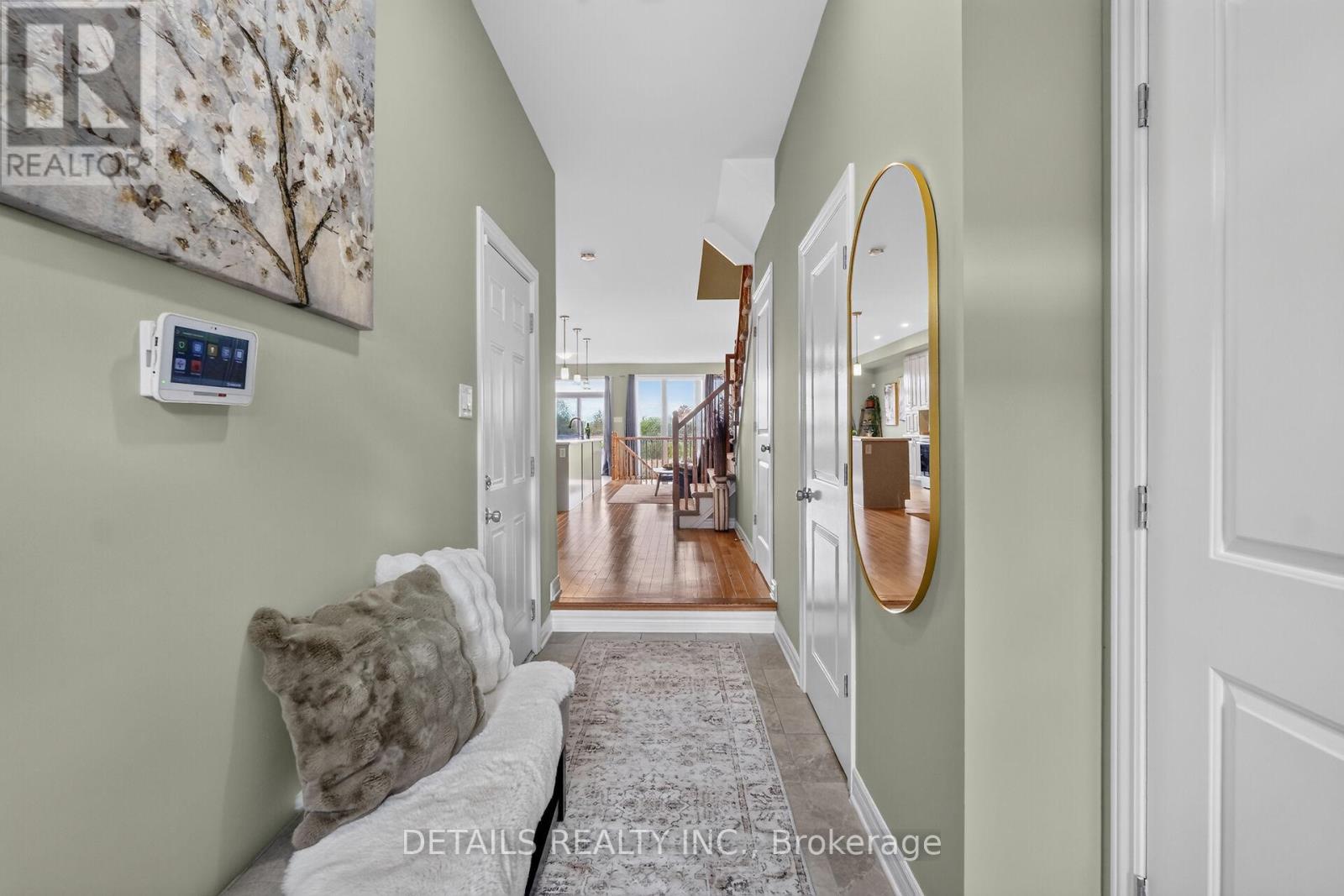 744 DEARBORN PRIVATE - 7