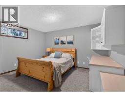 38 West Mitford Crescent, Cochrane, AB T4C1L1 Photo 34