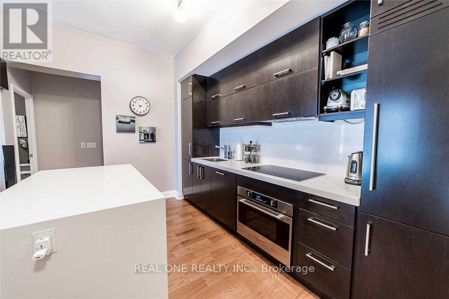65 St. Mary Street East — photo 8