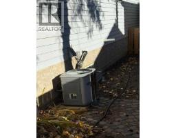 10415 107 Avenue, High Level, AB T0H1Z0 Photo 38
